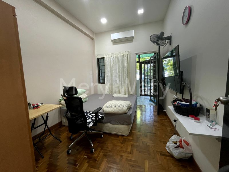6 Bed Terraced House (Landed) for Rent in  Ceylon Road - Image 11